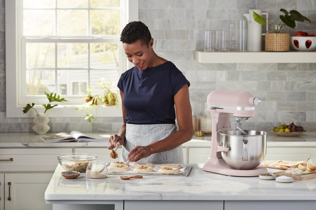 KitchenAid® 7 Quart Bowl-Lift Stand Mixer, Matte Dried Rose - Image 2